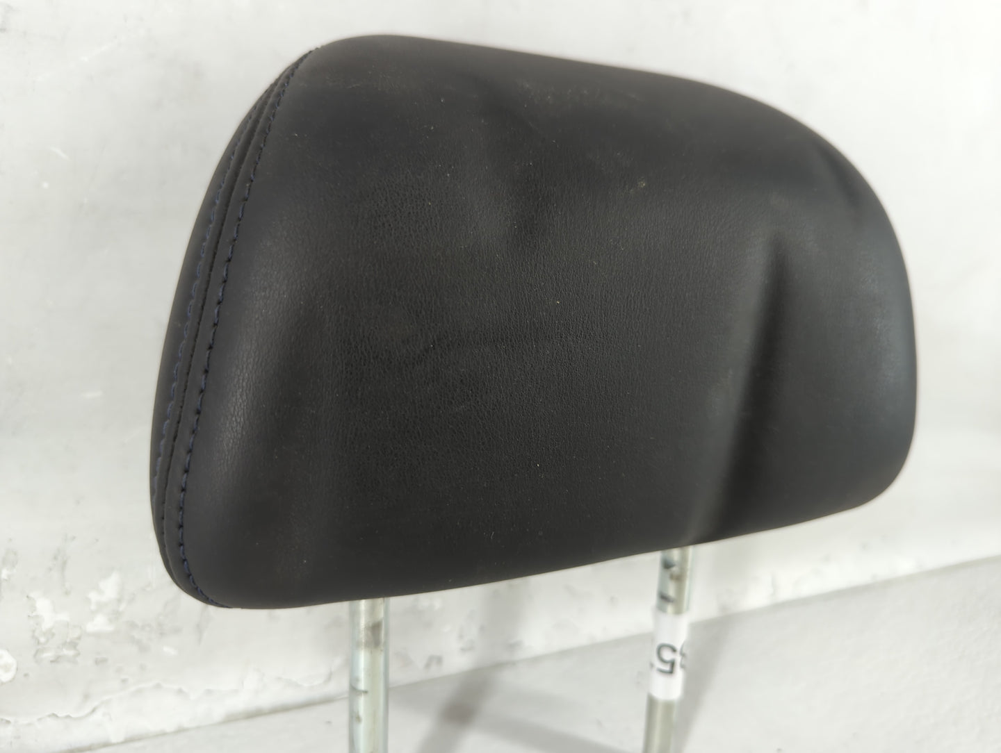 2017 Nissan Maxima Headrest Head Rest Rear Seat Black - Oemusedautoparts1.com