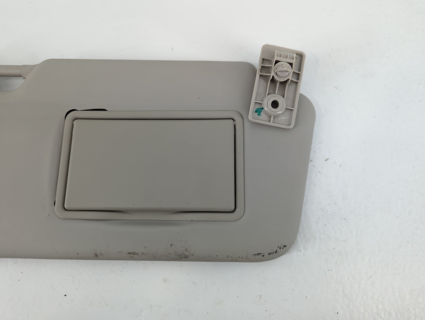 2015-2019 Nissan Micra Sun Visor Shade Replacement Passenger Right Mirror Fits Fits 2015 2016 2017 2018 2019 OEM Used Auto P