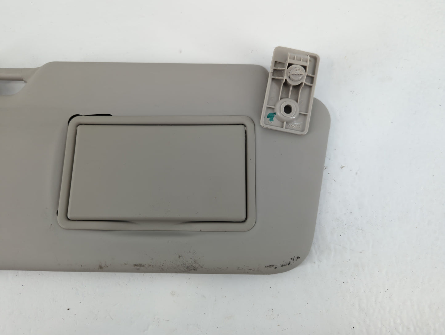 2015-2019 Nissan Micra Sun Visor Shade Replacement Passenger Right Mirror Fits Fits 2015 2016 2017 2018 2019 OEM Used Auto P