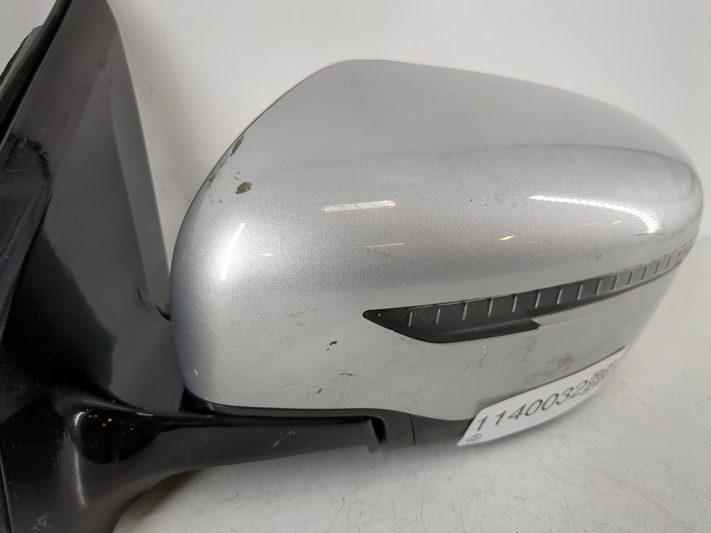 2016-2022 Nissan Murano Driver Side View Mirror - Left Door Mirror OEM Used - Oemusedautoparts1.com