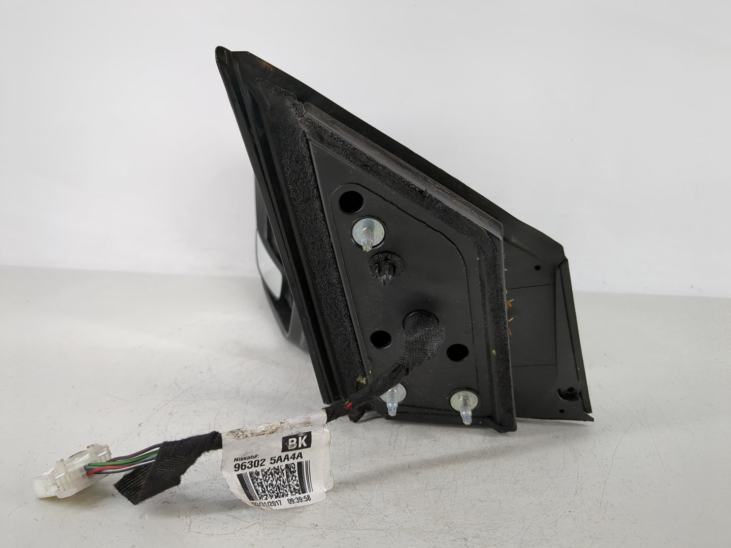 2016-2022 Nissan Murano Driver Side View Mirror - Left Door Mirror OEM Used - Oemusedautoparts1.com