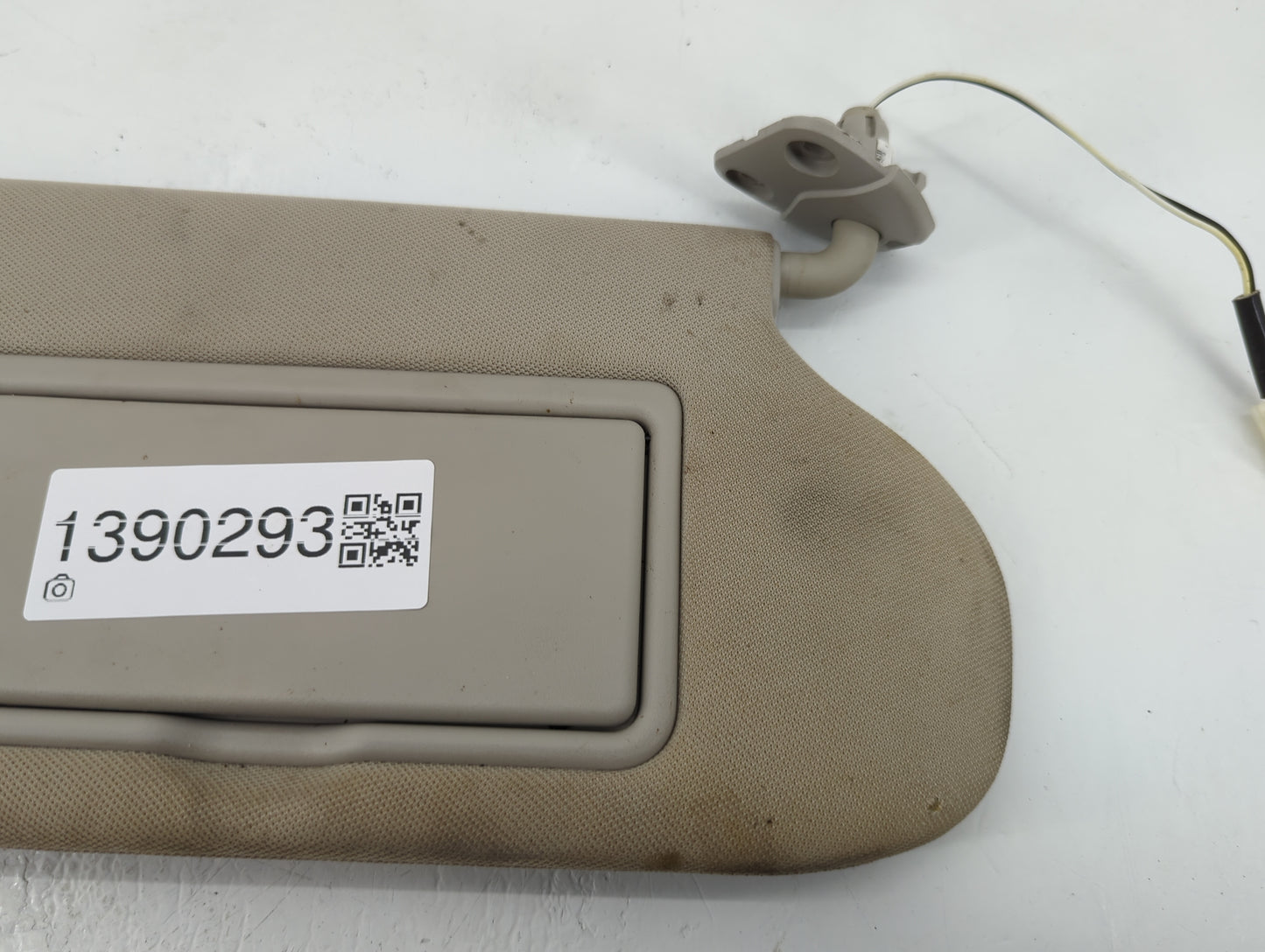 2015-2018 Nissan Murano Sun Visor Shade Replacement Passenger Right Mirror Fits Fits 2015 2016 2017 2018 OEM Used Auto Parts