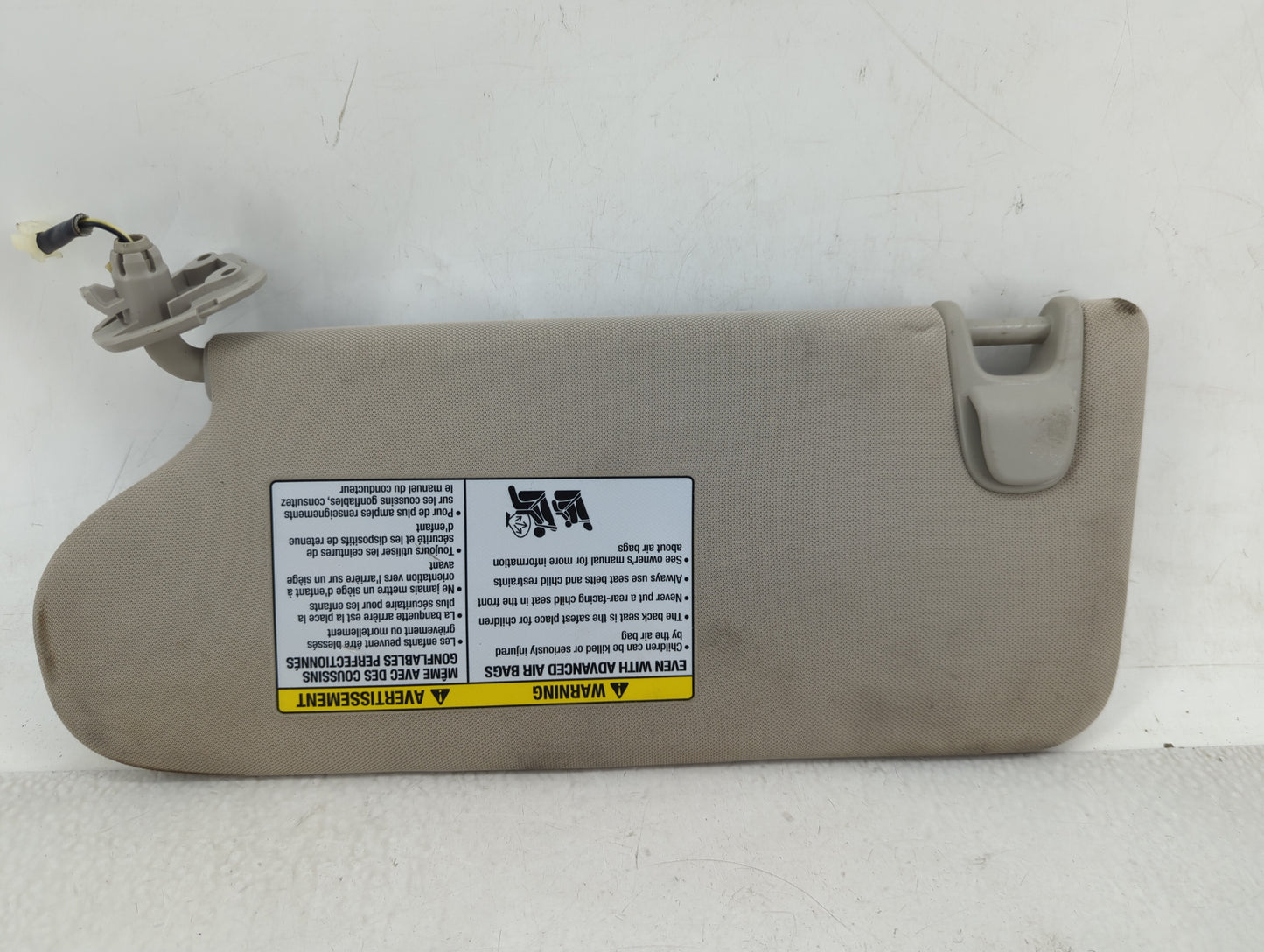 2015-2018 Nissan Murano Sun Visor Shade Replacement Driver Left Mirror Fits Fits 2015 2016 2017 2018 OEM Used Auto Parts - O