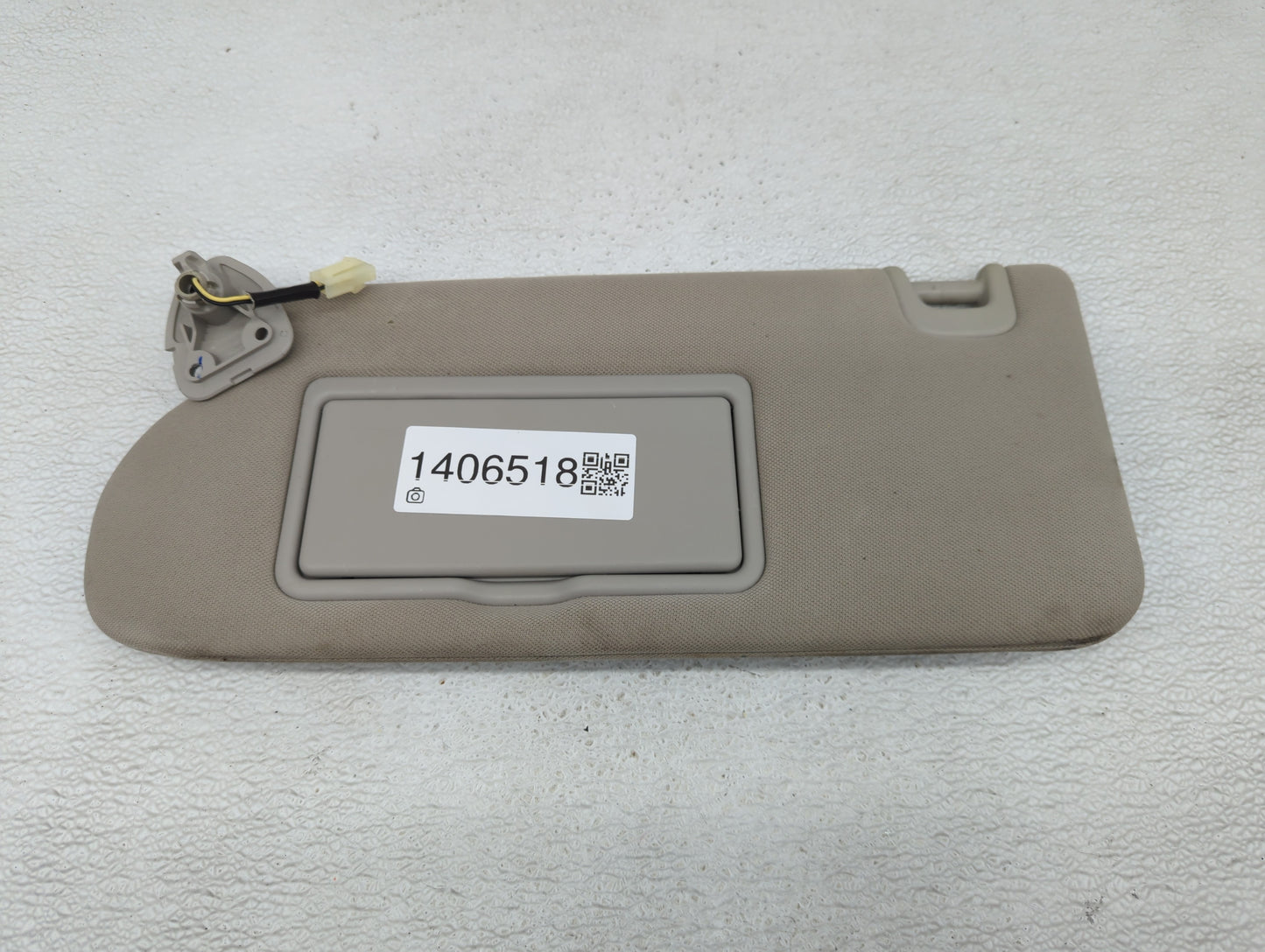 2015-2018 Nissan Murano Sun Visor Shade Replacement Driver Left Mirror Fits Fits 2015 2016 2017 2018 OEM Used Auto Parts - O