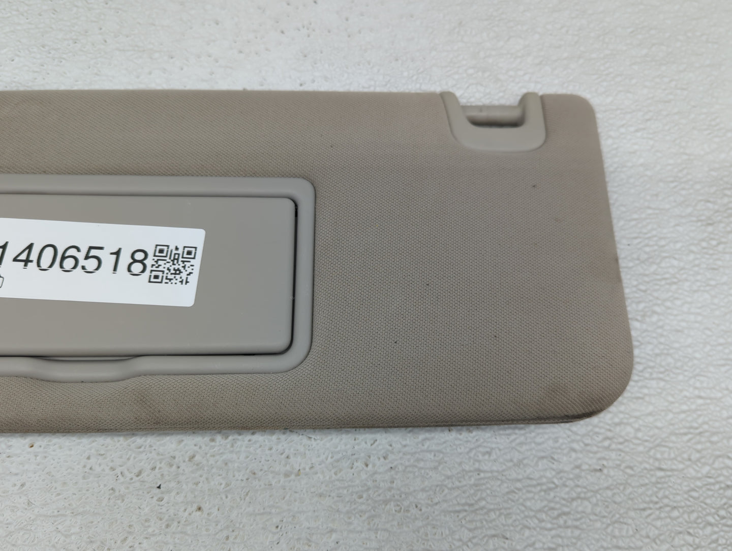 2015-2018 Nissan Murano Sun Visor Shade Replacement Driver Left Mirror Fits Fits 2015 2016 2017 2018 OEM Used Auto Parts - O