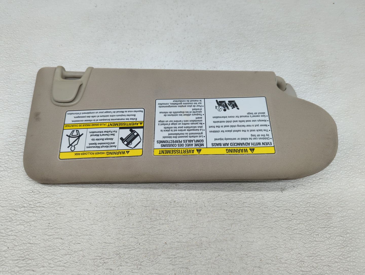 2015-2018 Nissan Murano Sun Visor Shade Replacement Driver Left Mirror Fits Fits 2015 2016 2017 2018 OEM Used Auto Parts - O