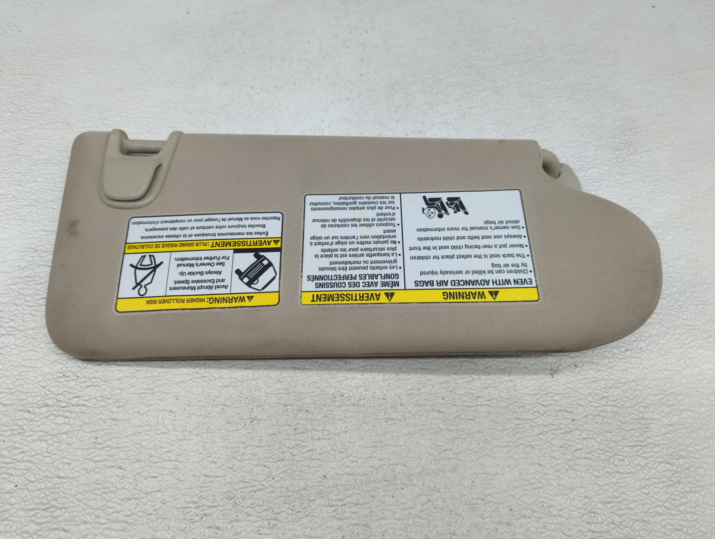 2015-2018 Nissan Murano Sun Visor Shade Replacement Driver Left Mirror Fits Fits 2015 2016 2017 2018 OEM Used Auto Parts - O