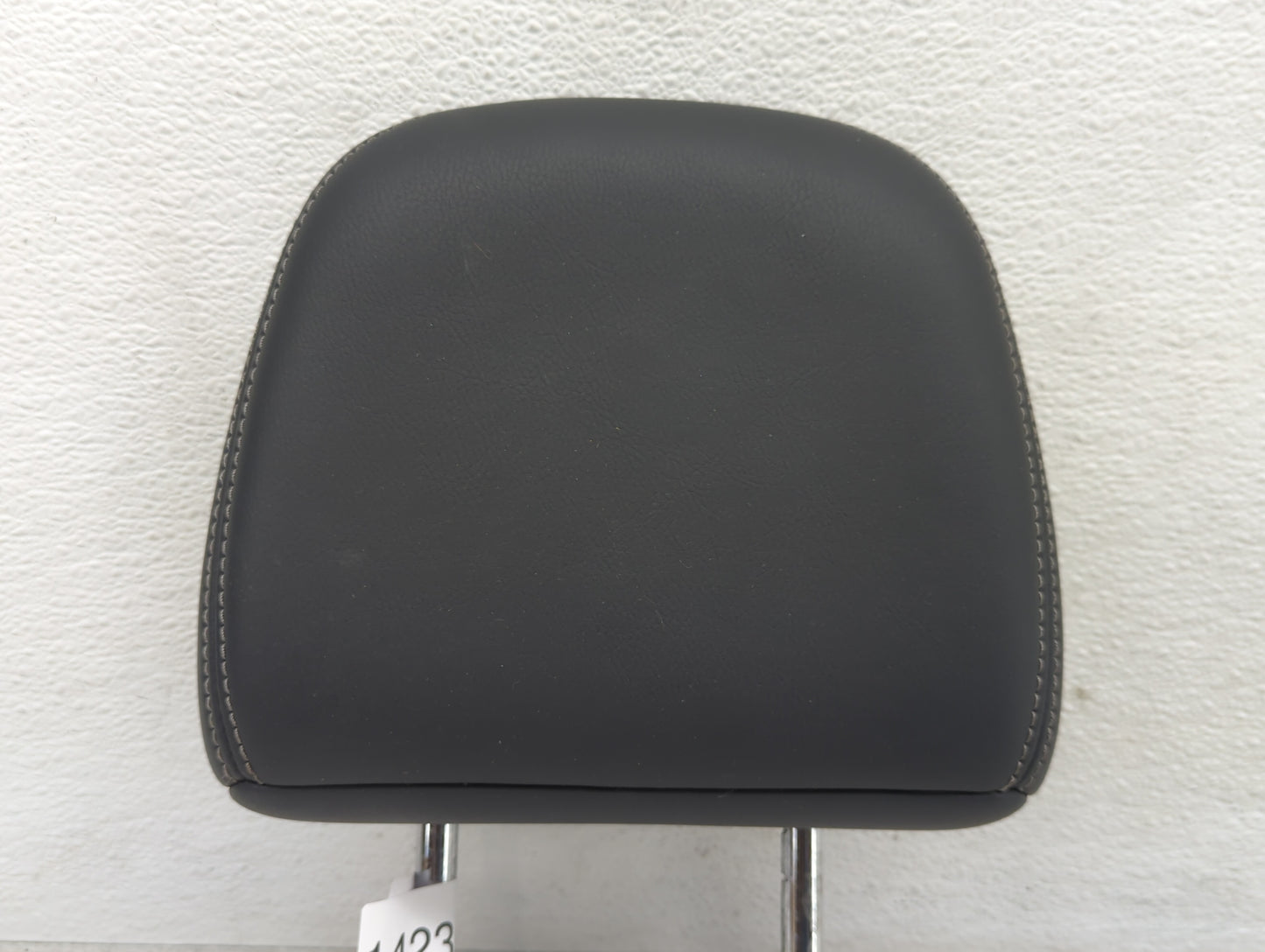 2015-2017 Nissan Murano Headrest Head Rest Rear Seat Fits Fits 2015 2016 2017 OEM Used Auto Parts - Oemusedautoparts1.com
