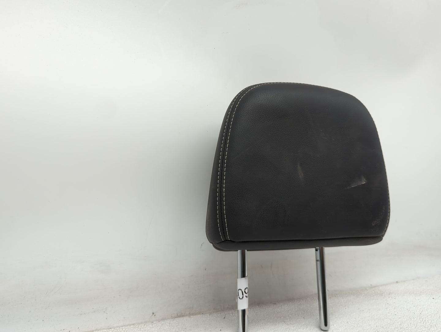 2017 Nissan Murano Headrest Head Rest Rear Seat Fits OEM Used Auto Parts - Oemusedautoparts1.com