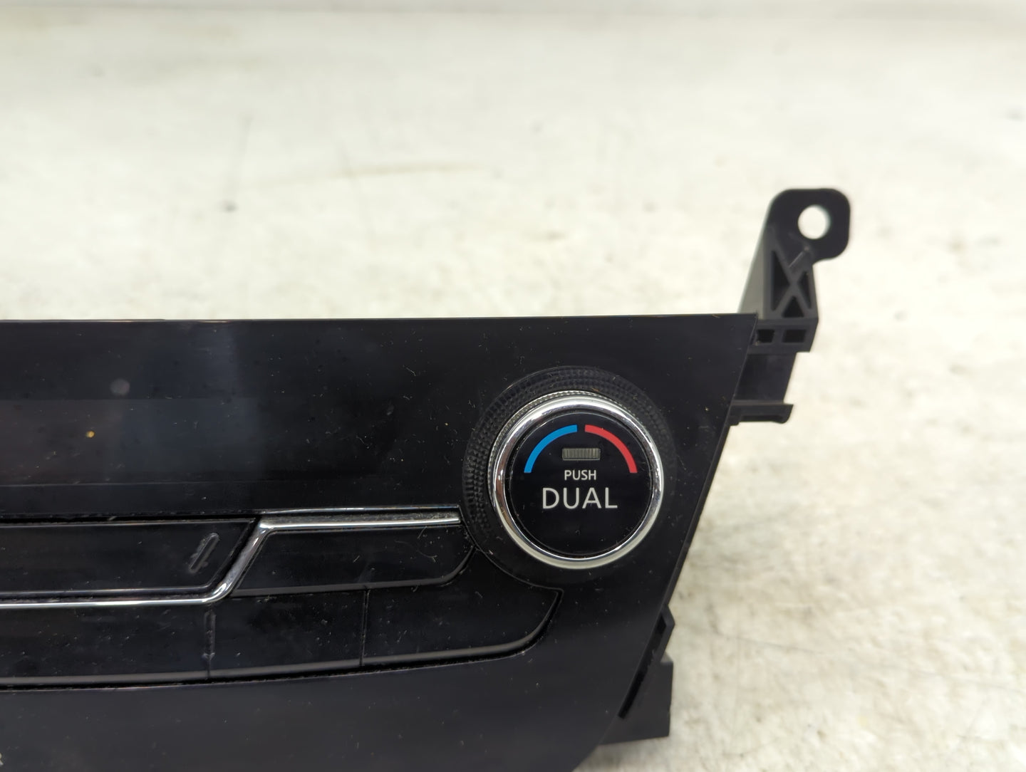 2017-2022 Nissan Murano Climate Control Module Temperature AC/Heater Replacement P/N:27500 9UC1C Fits OEM Used Auto Parts - 