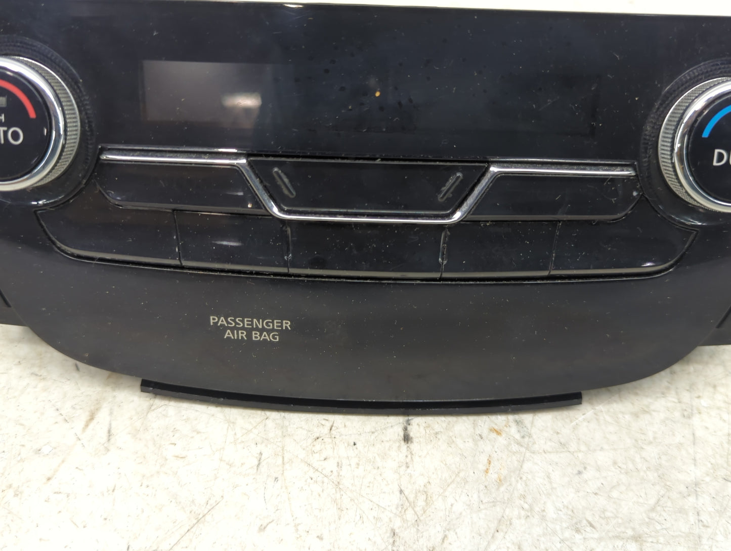 2017-2022 Nissan Murano Climate Control Module Temperature AC/Heater Replacement P/N:27500 9UC1C Fits OEM Used Auto Parts - 
