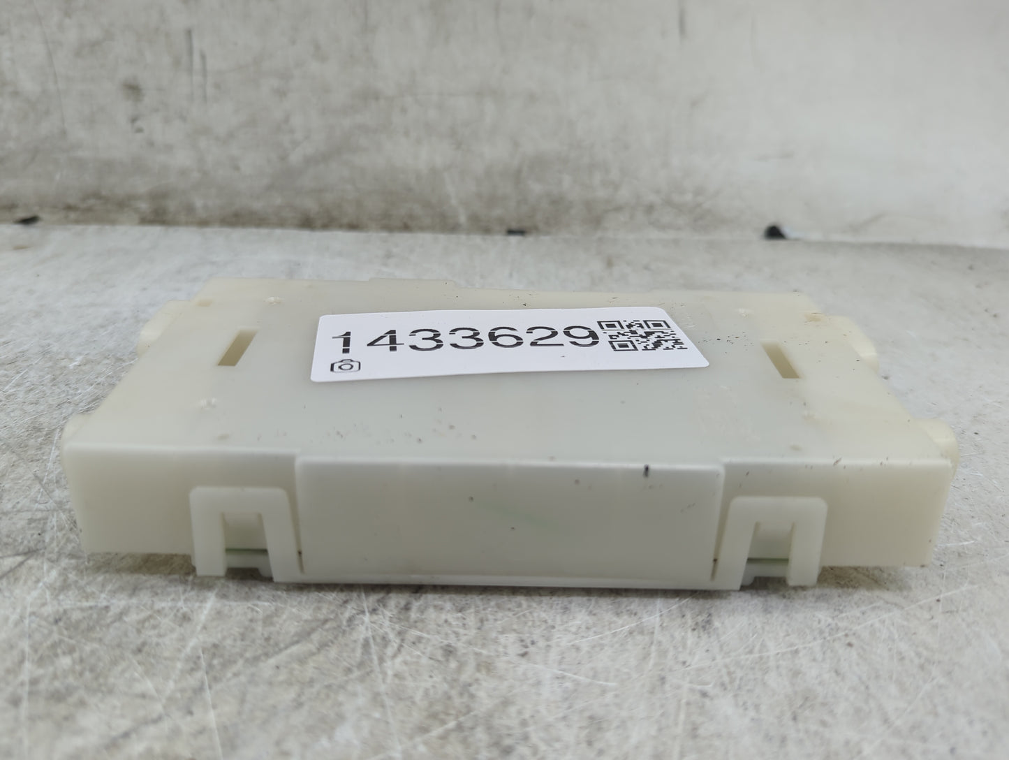 2015-2017 Nissan Murano Temperature Control Module 27760 5aa0a - Oemusedautoparts1.com
