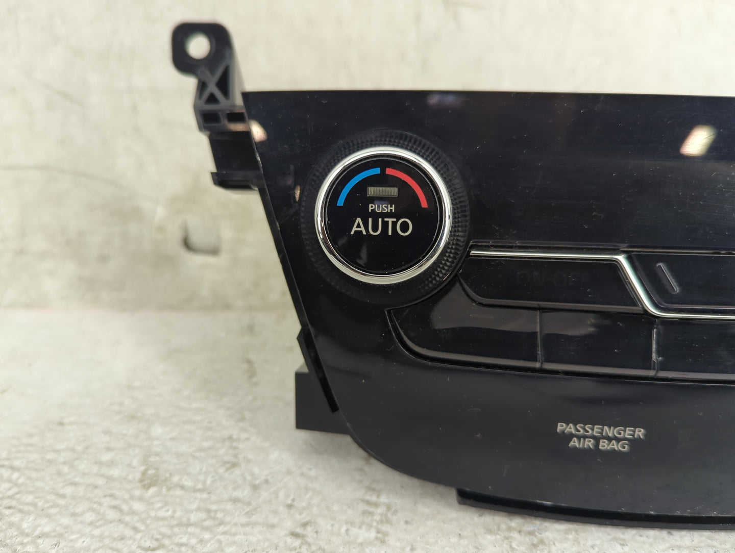 2017-2022 Nissan Murano Climate Control Module Temperature AC/Heater Replacement P/N:27500 9UC1C VPFASH18C612GA Fits OEM Use