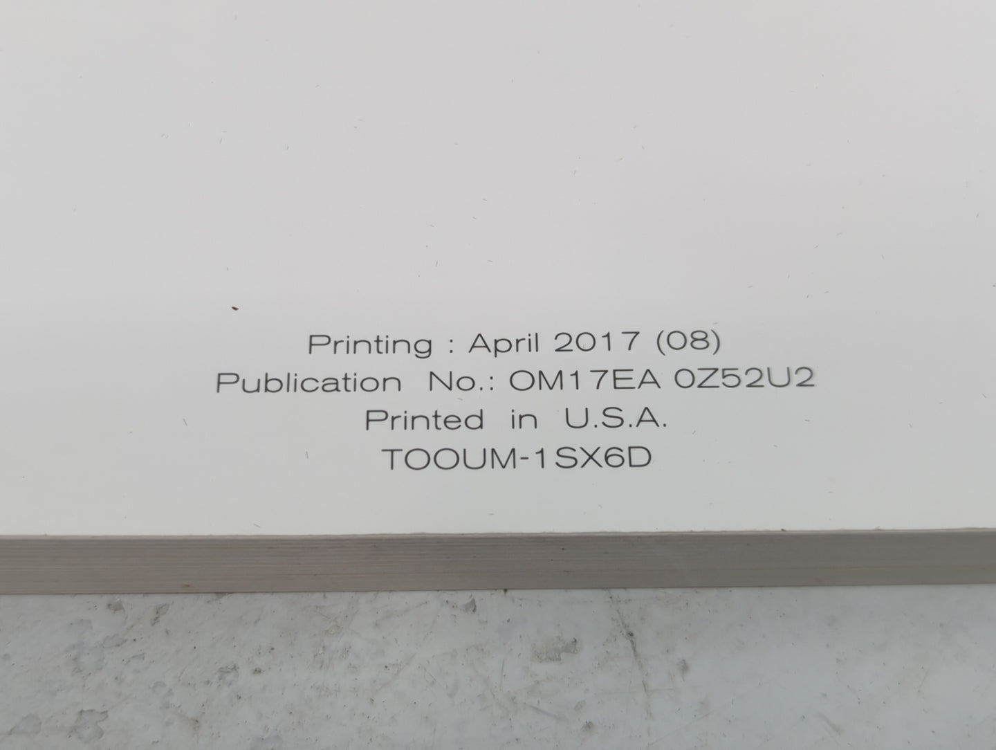 2017 Nissan Murano Owners Manual Book Guide P/N:OM17EA0Z52U2 TOOUM-1SX6D OEM Used Auto Parts - Oemusedautoparts1.com