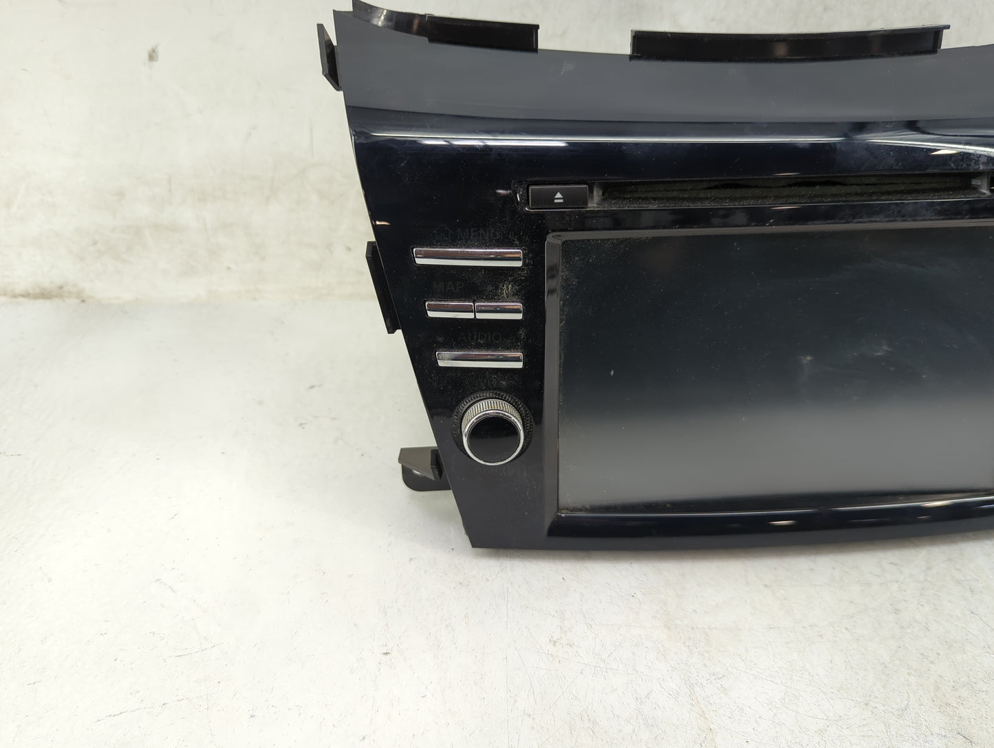 2016-2017 Nissan Murano Radio AM FM Cd Player Receiver Replacement P/N:259159UA2A QY-8400NC Fits Fits 2016 2017 OEM Used Aut
