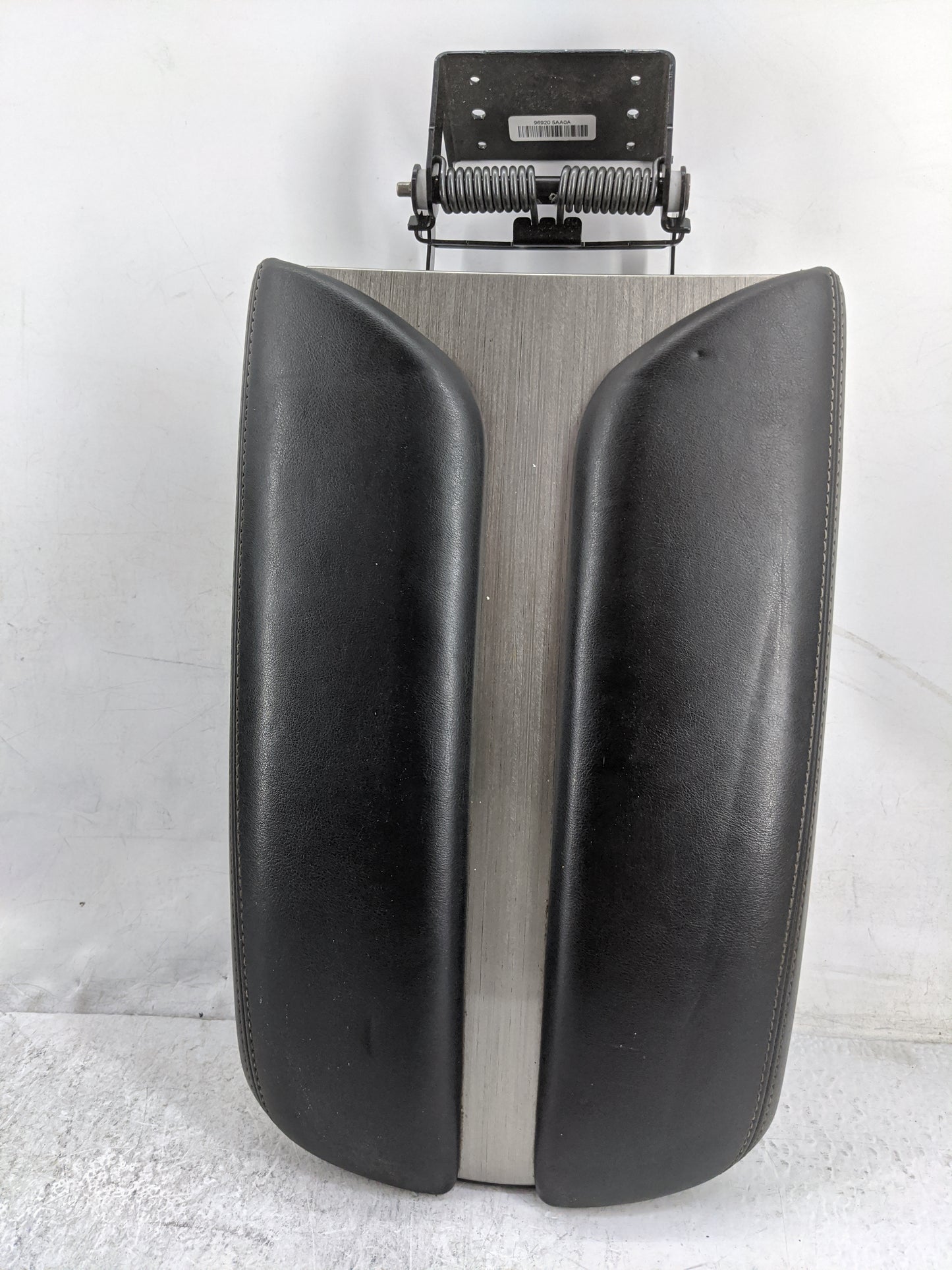2017-2022 Nissan Murano Center Console Armrest Cover Lid P/N:96920 5AA0A Fits Fits 2017 2018 2019 2020 2021 2022 OEM Used Au