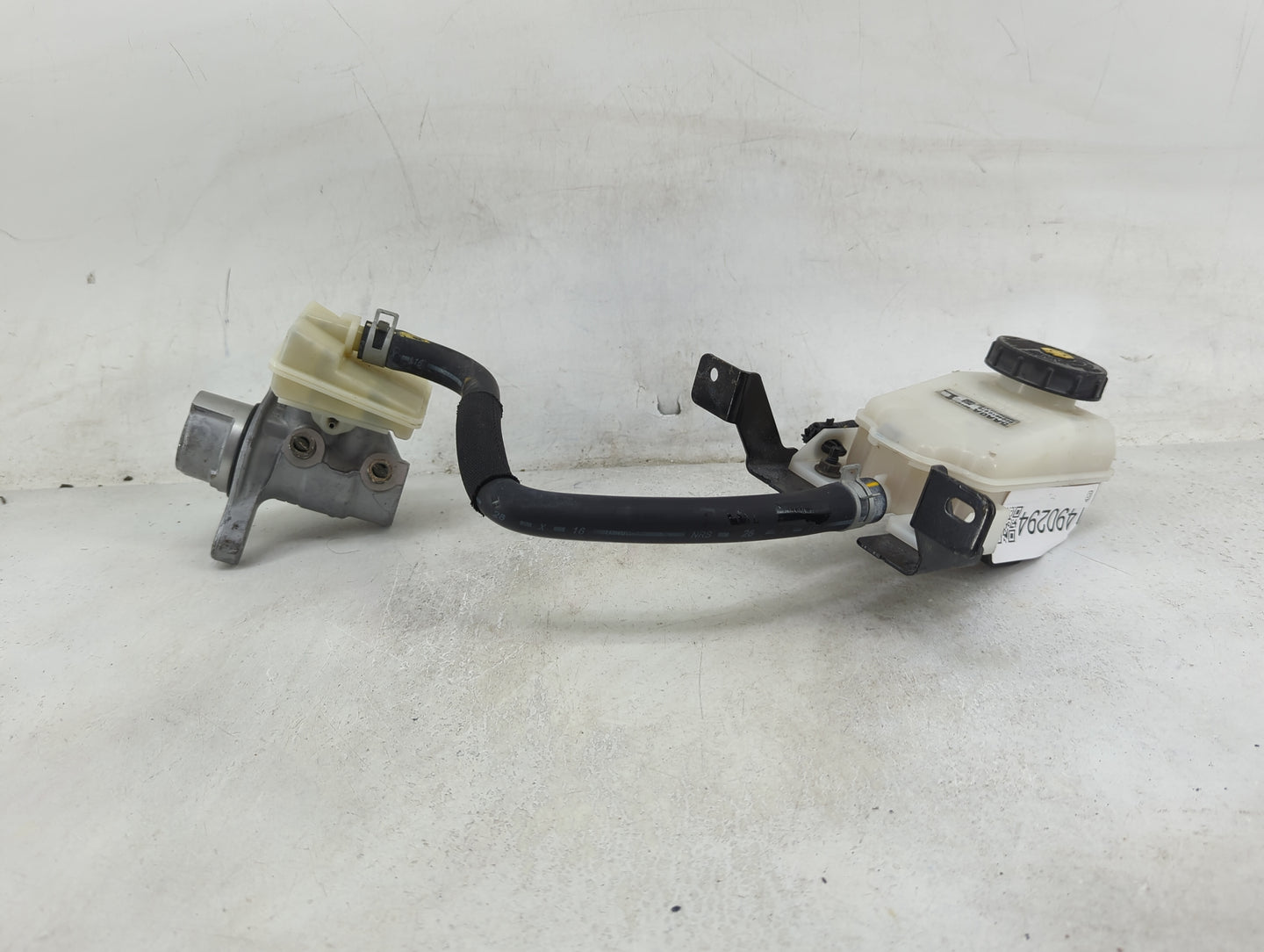 2015-2022 Nissan Murano Brake Master Cylinder 1490294 - Oemusedautoparts1.com