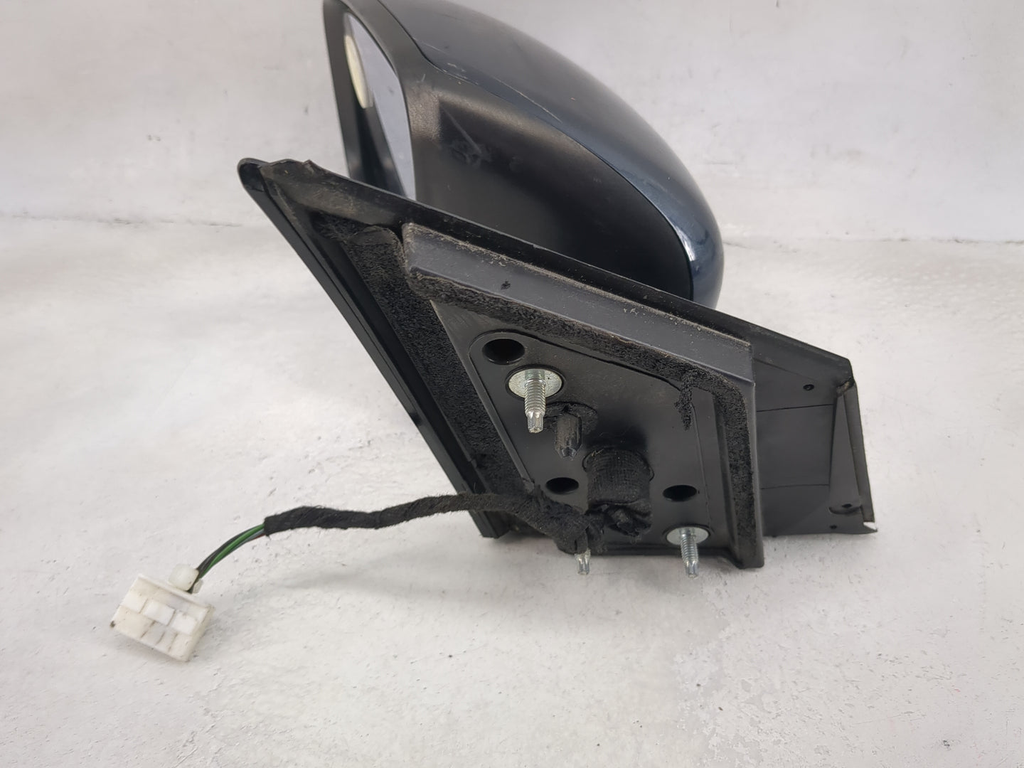2017-2022 Nissan Murano Driver Side View Mirror - Left Door Mirror OEM Used - Oemusedautoparts1.com