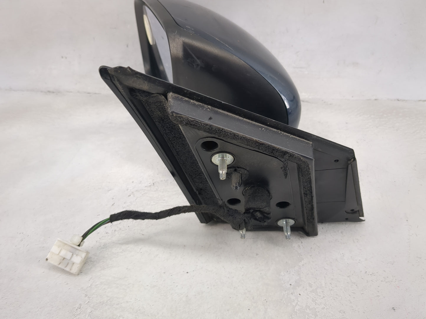 2017-2022 Nissan Murano Driver Side View Mirror - Left Door Mirror OEM Used - Oemusedautoparts1.com