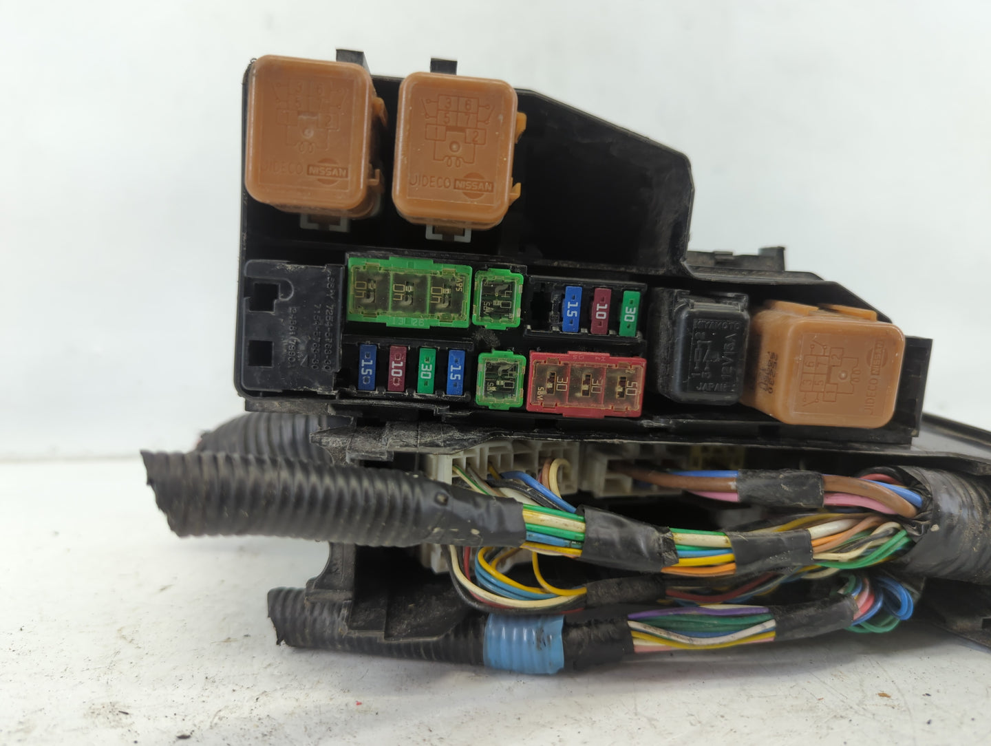 2015-2022 Nissan Murano Fusebox Fuse Box Panel Relay Module P/N:7154-5763-30 7254-5763-30 Fits OEM Used Auto Parts - Oemused