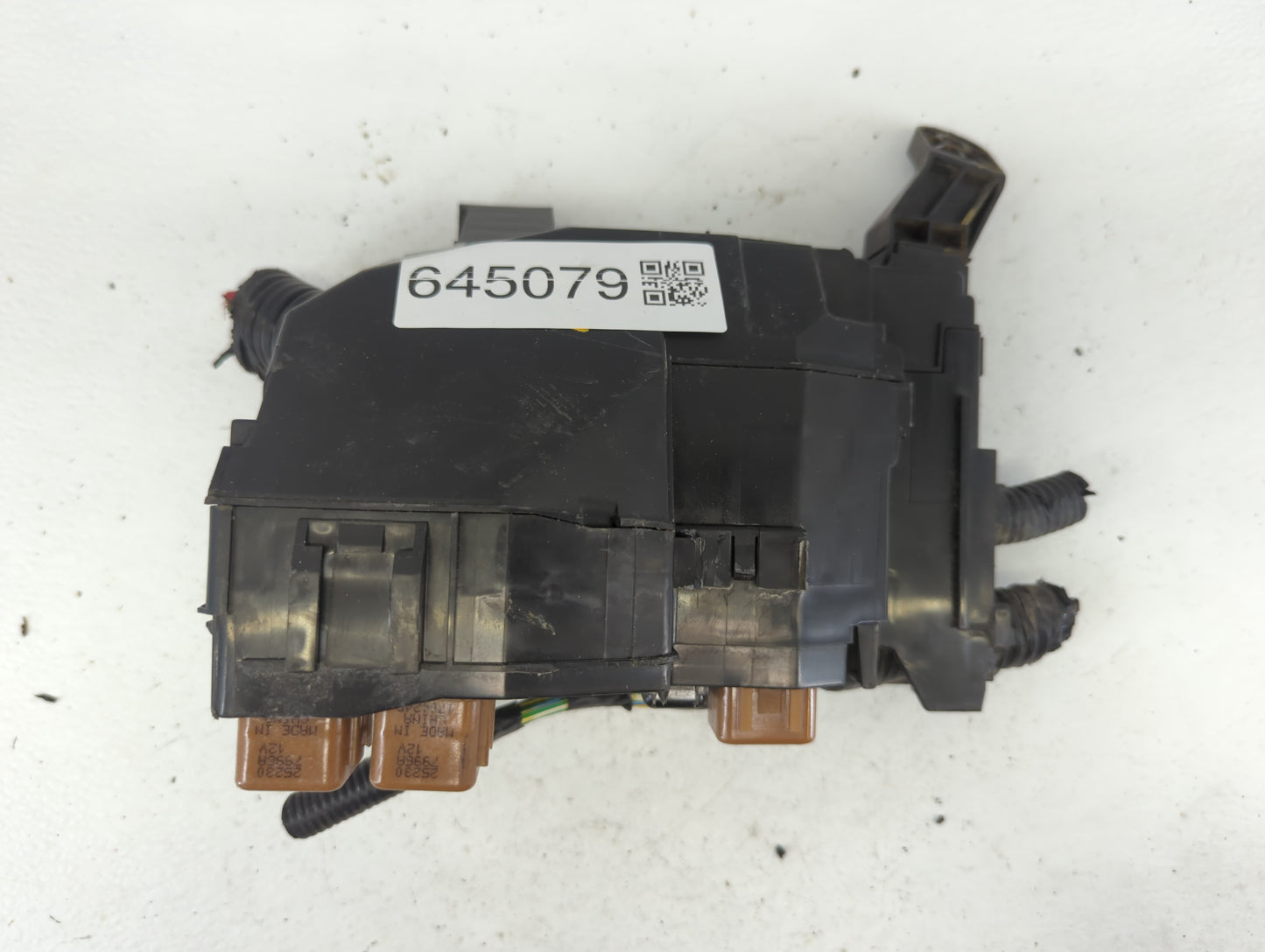 2015-2022 Nissan Murano Fusebox Fuse Box Panel Relay Module P/N:7154-5763-30 7254-5763-30 Fits OEM Used Auto Parts - Oemused