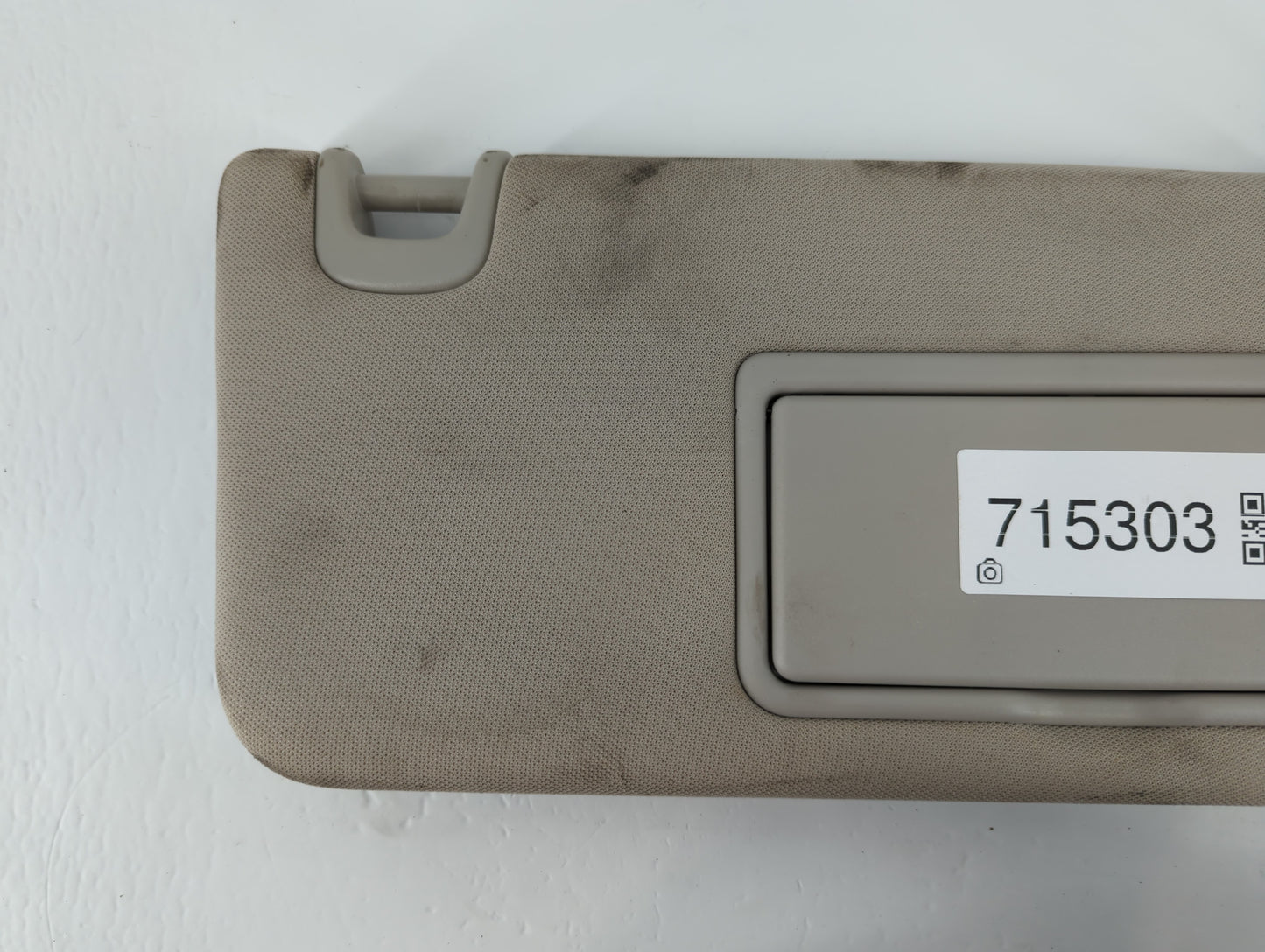 2015-2018 Nissan Murano Sun Visor Shade Replacement Passenger Right Mirror Fits Fits 2015 2016 2017 2018 OEM Used Auto Parts