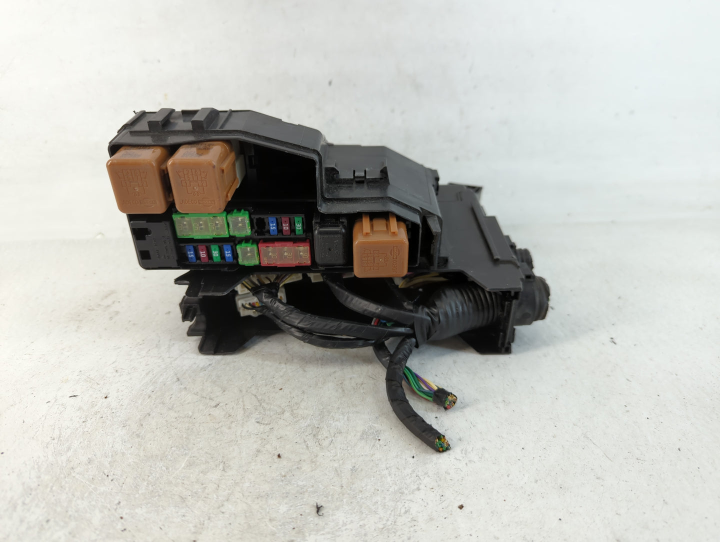 2015-2022 Nissan Murano Fusebox Fuse Box Panel Relay Module Fits Fits 2015 2016 2017 2018 2019 2020 2021 2022 OEM Used Auto 