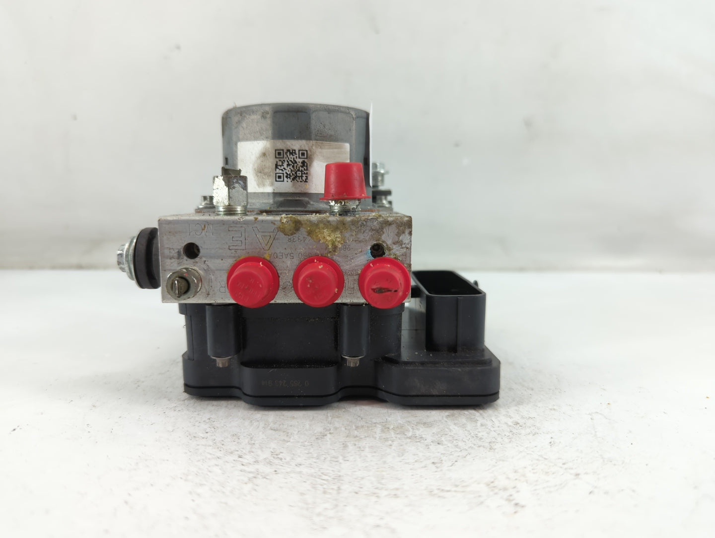 2017 Nissan Murano ABS Pump Control Module Replacement P/N:47660 5AE0A Fits OEM Used Auto Parts - Oemusedautoparts1.com