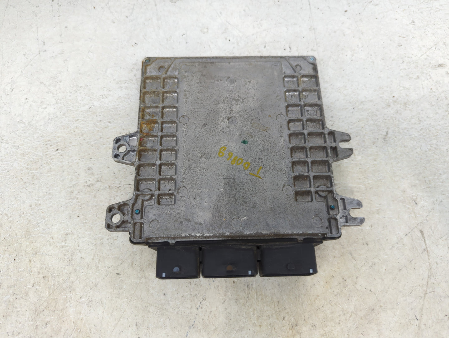 2016-2017 Nissan Nv1500 PCM Engine Control Computer ECU ECM PCU OEM P/N:BEM3B3-300A1 NEC025-013 Fits Fits 2016 2017 OEM Used