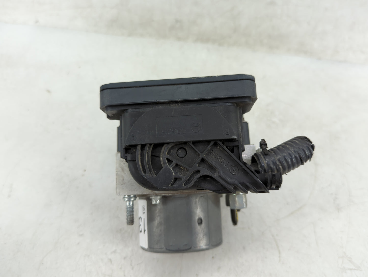 2017 Nissan Nv200 ABS Pump Control Module Replacement P/N:47660 9SF0A Fits OEM Used Auto Parts - Oemusedautoparts1.com