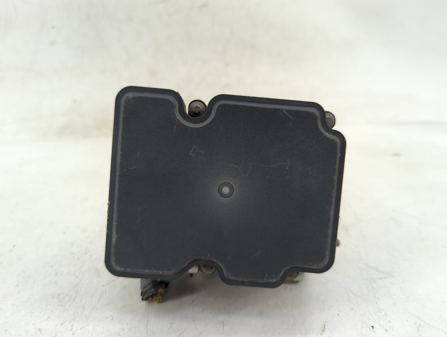 2017 Nissan Nv200 ABS Pump Control Module Replacement P/N:47660 9SF0A Fits OEM Used Auto Parts - Oemusedautoparts1.com