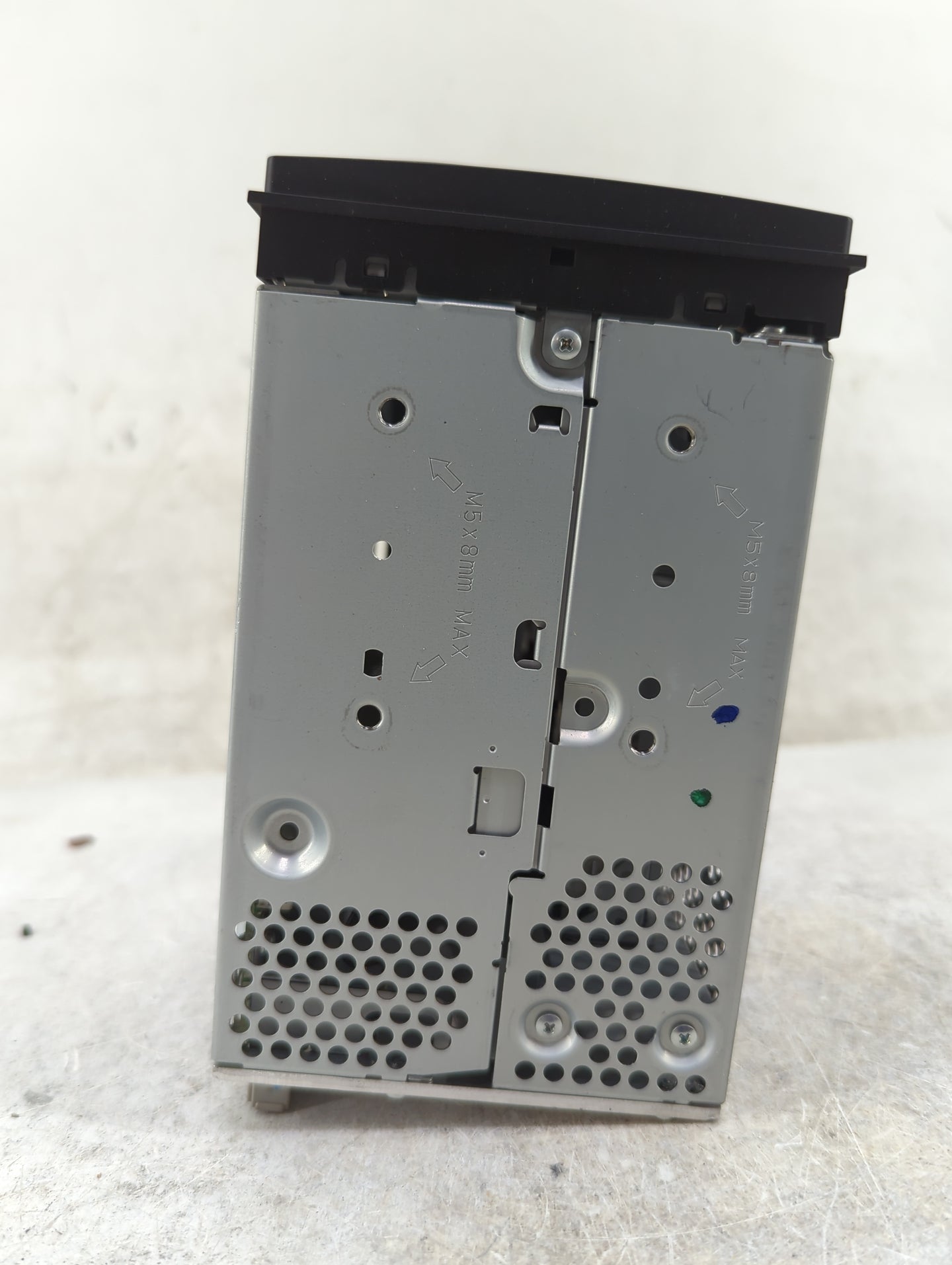 2014-2017 Nissan Nv200 Radio AM FM Cd Player Receiver Replacement P/N:281853LM0A PP-3135J, PP3135JA Fits Fits 2014 2015 2016