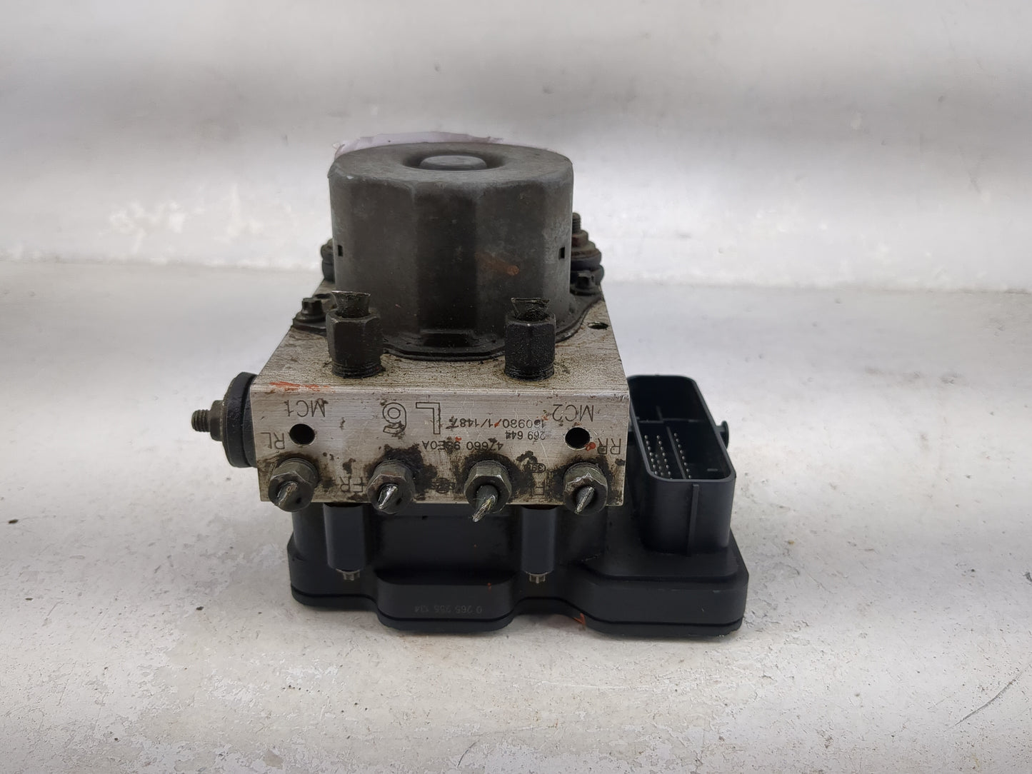 2017 Nissan Nv200 ABS Pump Control Module Replacement P/N:47660 9SE0A 0265255134, 0265955134 Fits OEM Used Auto Parts - Oemu