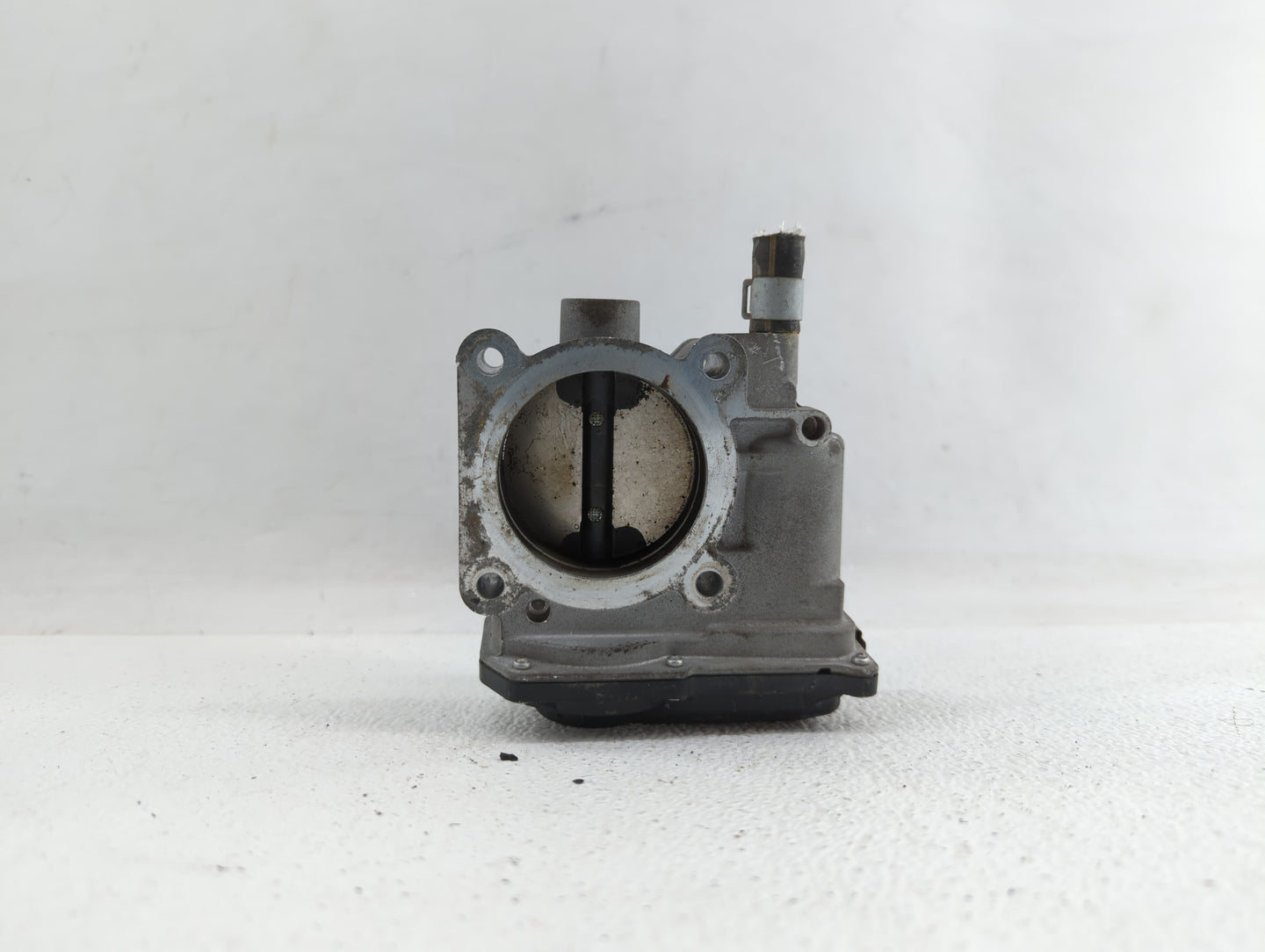 2014-2019 Nissan Nv200 Throttle Body P/N:ET-A60-02 E ET-A60-02 J Fits OEM Used Auto Parts - Oemusedautoparts1.com