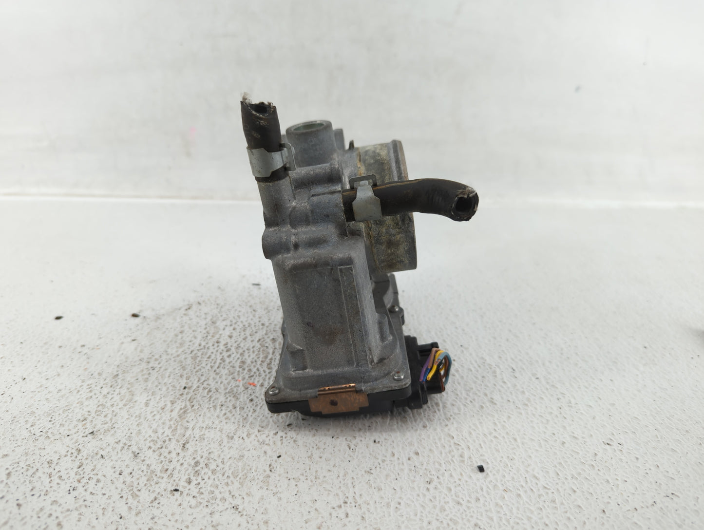 2014-2020 Nissan Nv200 Throttle Body P/N:ET-A60-02 H Fits OEM Used Auto Parts - Oemusedautoparts1.com