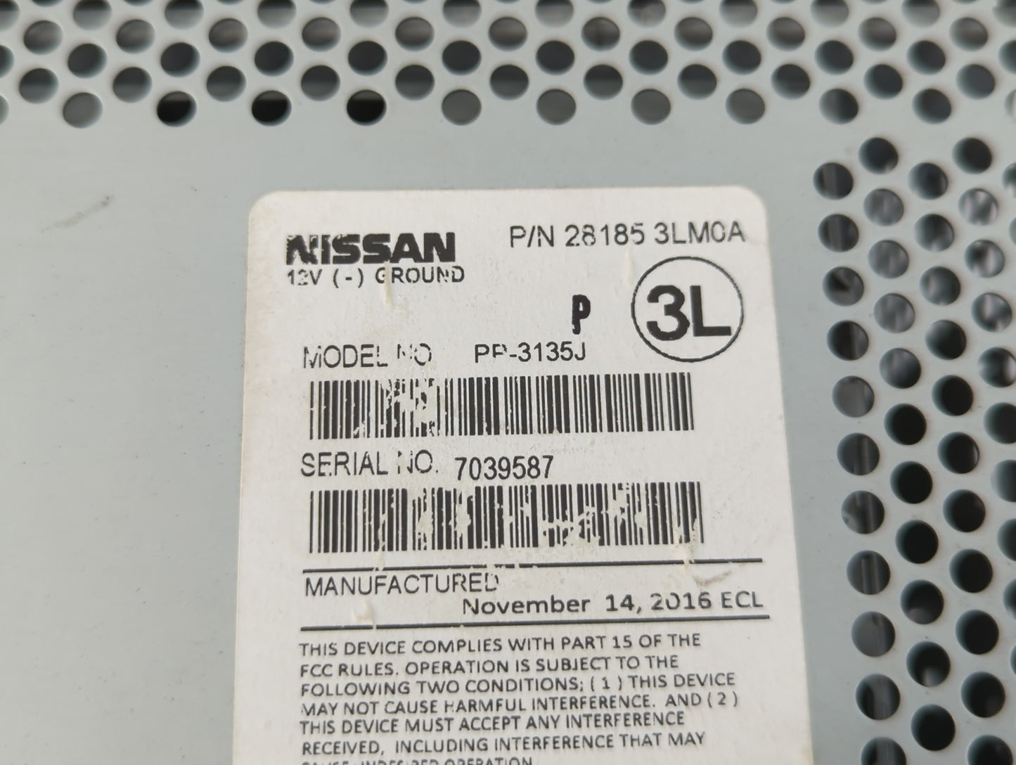 2014-2017 Nissan Nv200 Am Fm Cd Player Radio Receiver - Oemusedautoparts1.com