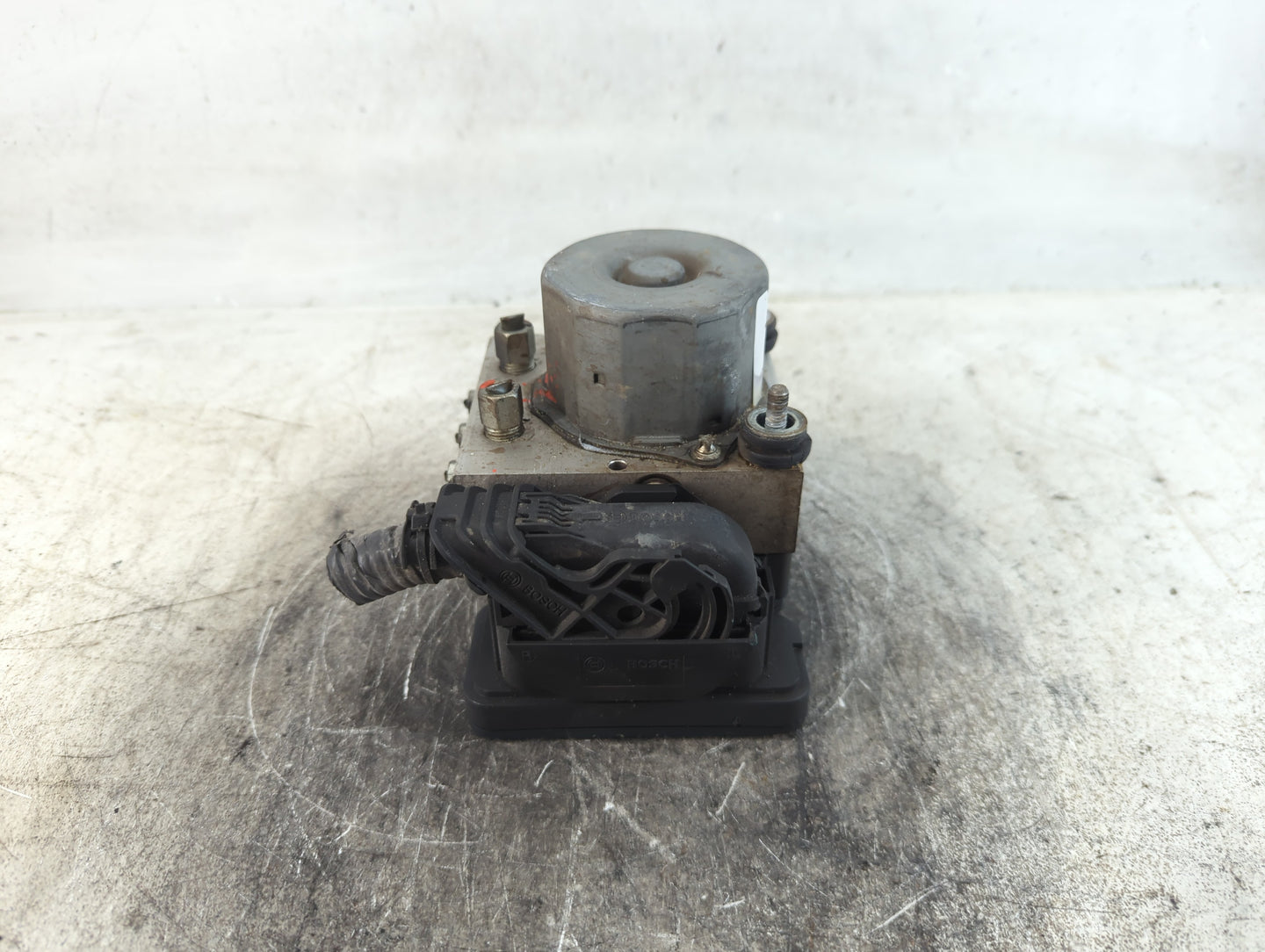 2017 Nissan Nv200 ABS Pump Control Module Replacement P/N:47660 9SE0A Fits OEM Used Auto Parts - Oemusedautoparts1.com