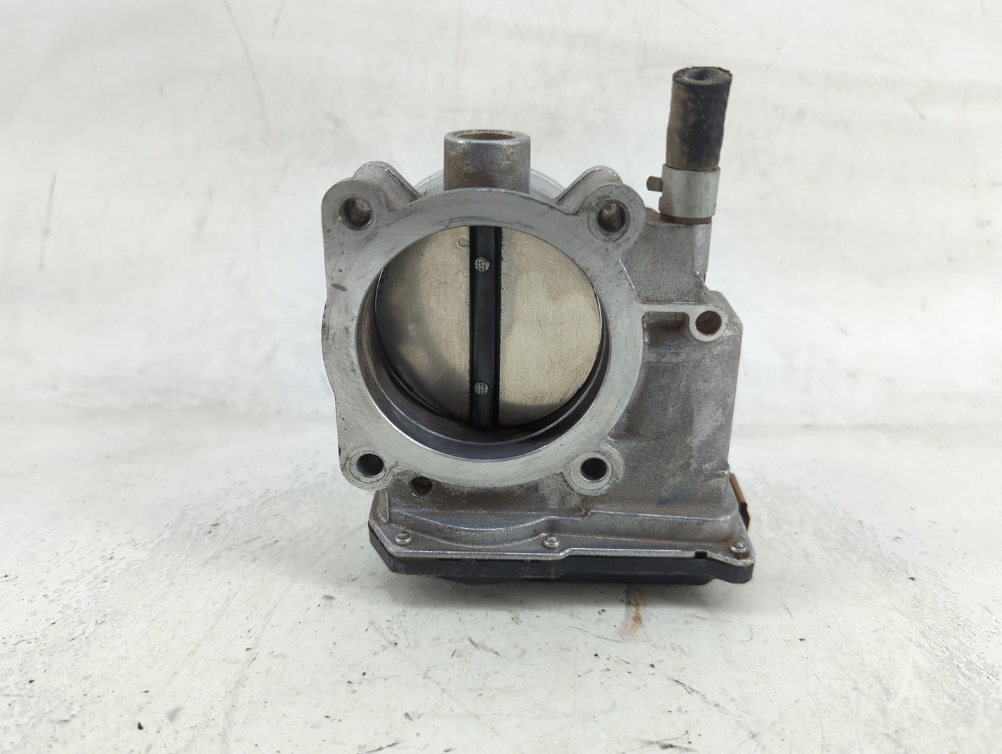 2014-2020 Nissan Nv2500 Throttle Body P/N:16119 7S001 Fits Fits 2012 2013 2014 2015 2016 2017 2018 2019 2020 OEM Used Auto P
