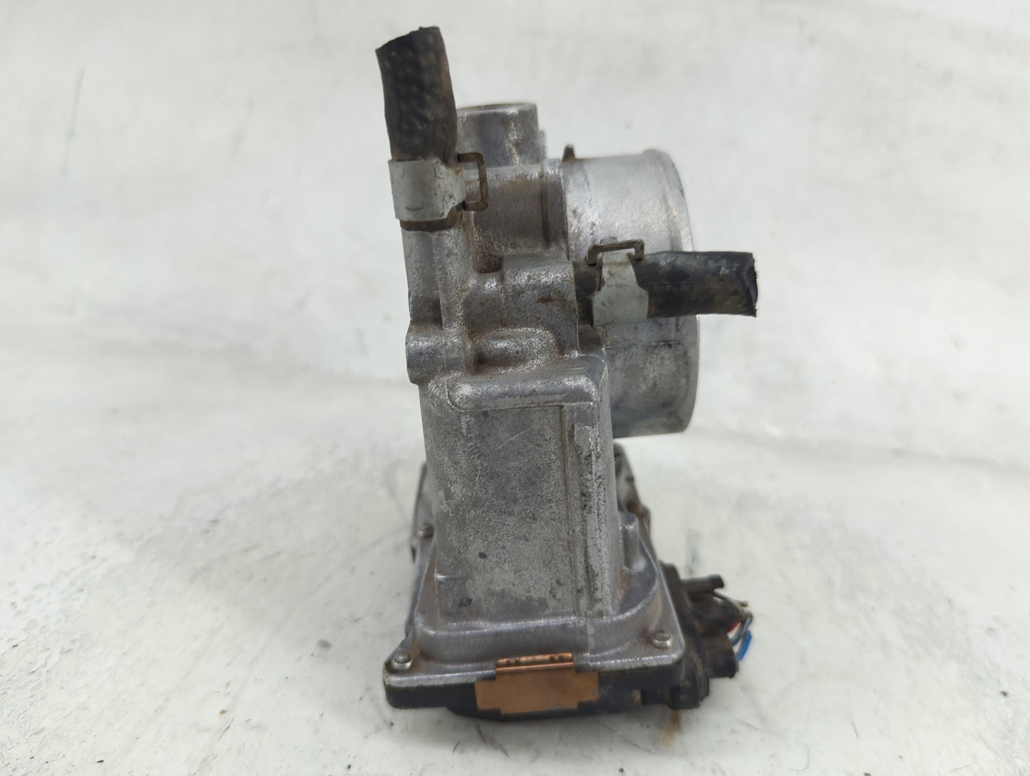2014-2020 Nissan Nv2500 Throttle Body P/N:16119 7S001 Fits Fits 2012 2013 2014 2015 2016 2017 2018 2019 2020 OEM Used Auto P