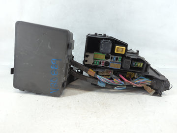 2015-2022 Nissan Pathfinder Fusebox Fuse Box Panel Relay Module P/N:7154-5763-30 7254-5763-30 Fits OEM Used Auto Parts - Oem
