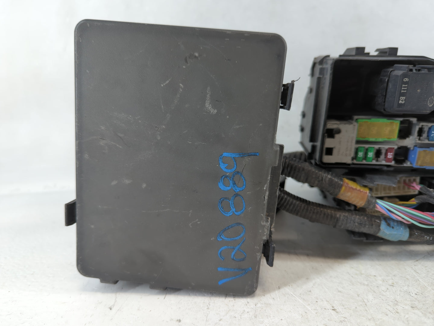 2015-2022 Nissan Pathfinder Fusebox Fuse Box Panel Relay Module P/N:7154-5763-30 7254-5763-30 Fits OEM Used Auto Parts - Oem