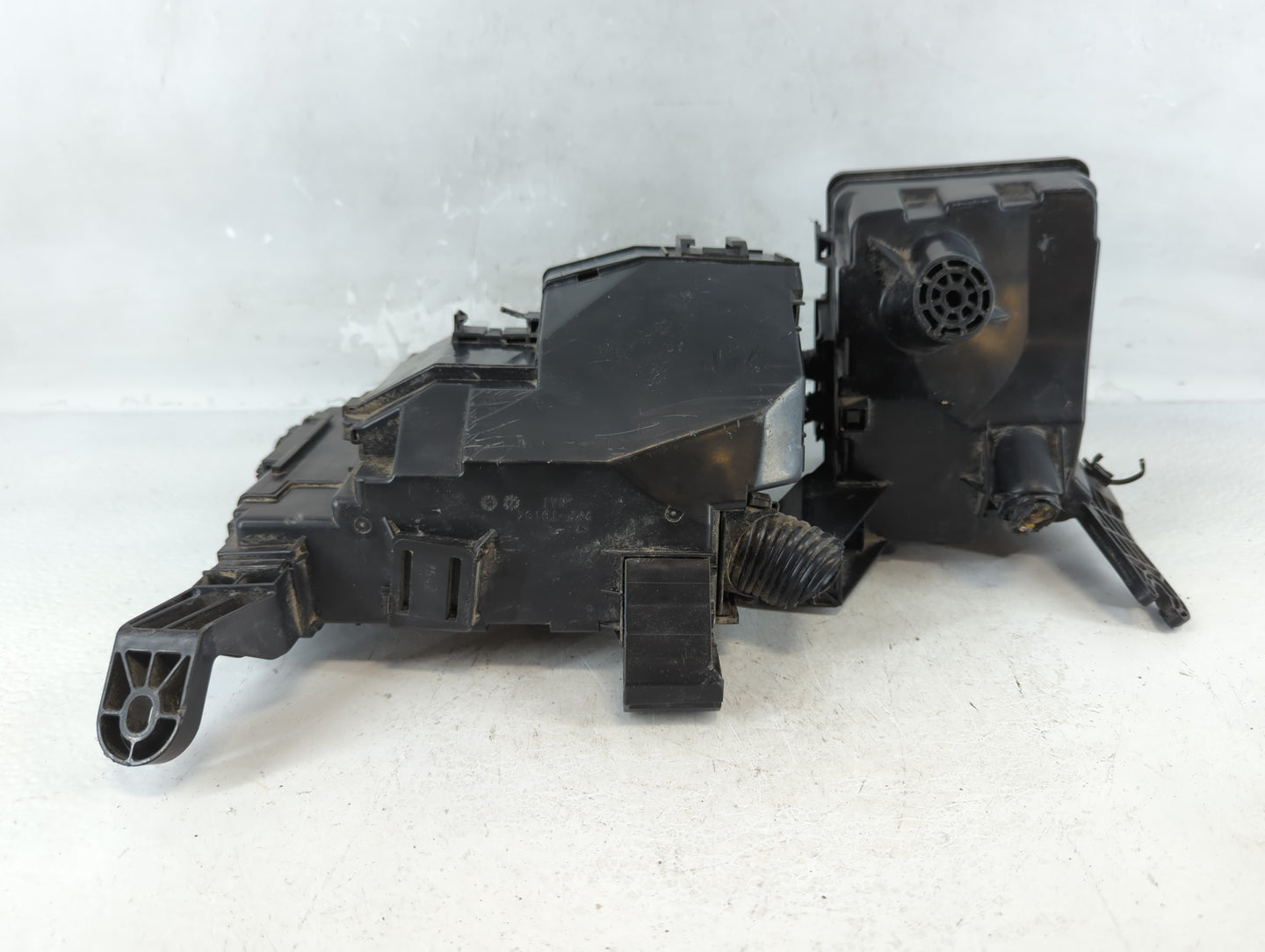 2015-2022 Nissan Pathfinder Fusebox Fuse Box Panel Relay Module P/N:7154-5763-30 7254-5763-30 Fits OEM Used Auto Parts - Oem