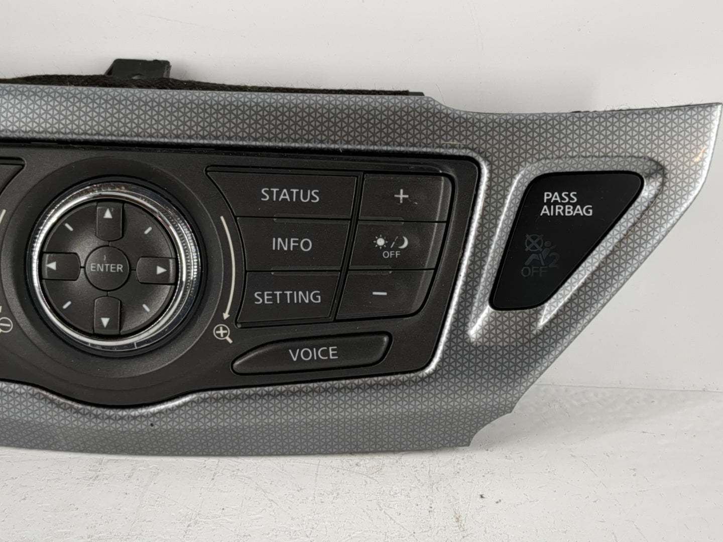2017 Nissan Pathfinder Radio AM FM Cd Player Receiver Replacement P/N:9PJ2A 210262 Fits OEM Used Auto Parts - Oemusedautopar