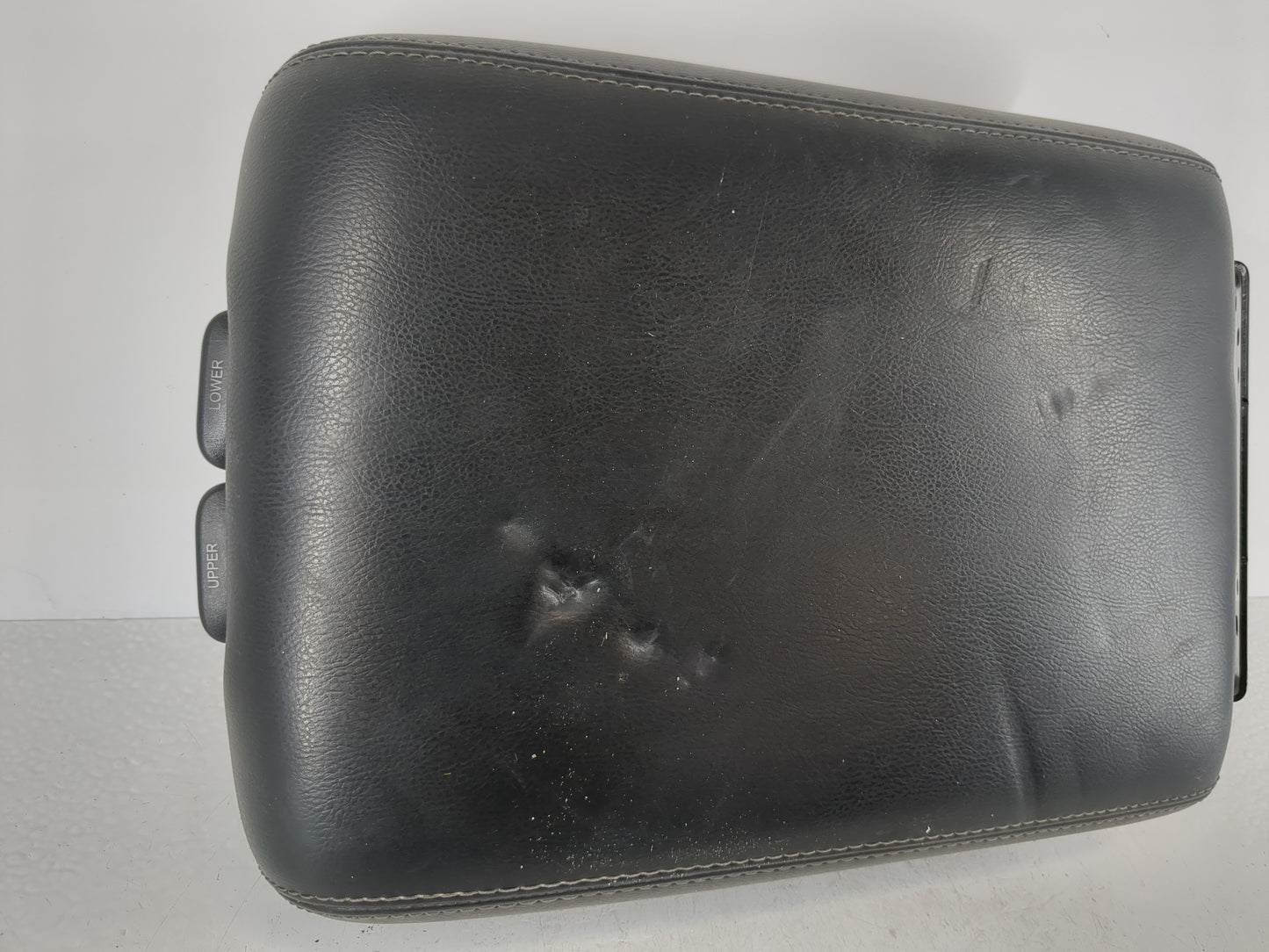 2014-2020 Nissan Pathfinder Center Console Armrest Cover Lid Fits Fits 2014 2015 2016 2017 2018 2019 2020 OEM Used Auto Part