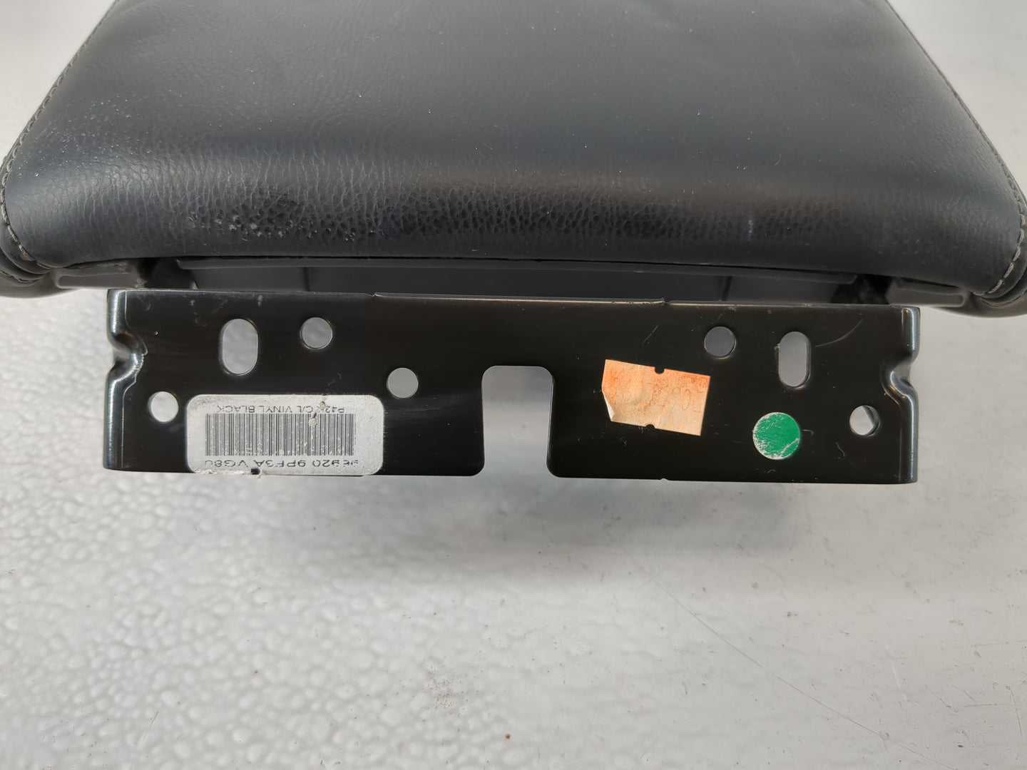 2014-2020 Nissan Pathfinder Center Console Armrest Cover Lid Fits Fits 2014 2015 2016 2017 2018 2019 2020 OEM Used Auto Part