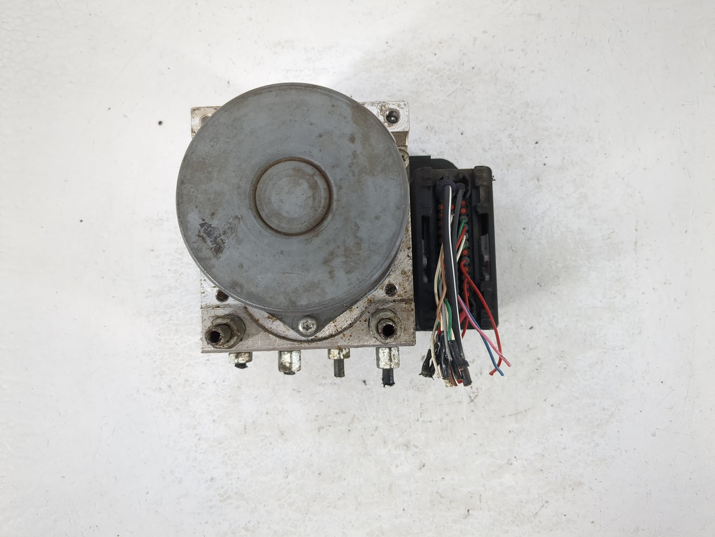 2017 Nissan Pathfinder ABS Pump Control Module Replacement P/N:47660 9PP1D Fits OEM Used Auto Parts - Oemusedautoparts1.com