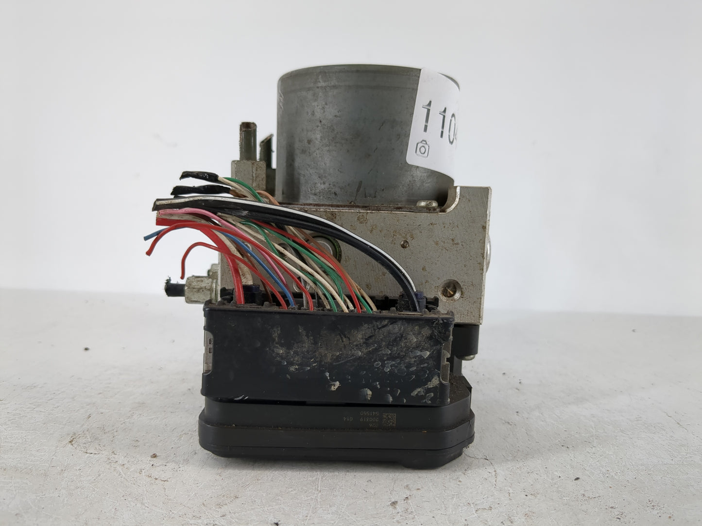 2017 Nissan Pathfinder ABS Pump Control Module Replacement P/N:47660 9PP1D Fits OEM Used Auto Parts - Oemusedautoparts1.com