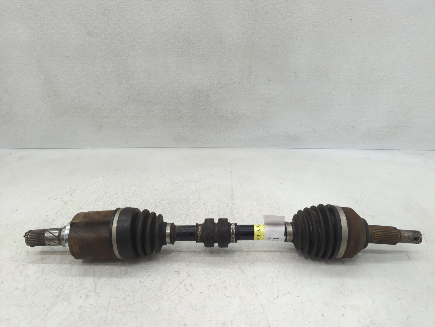 2015-2020 Nissan Pathfinder Axle Shaft Front Driver Cv C/v - Oemusedautoparts1.com