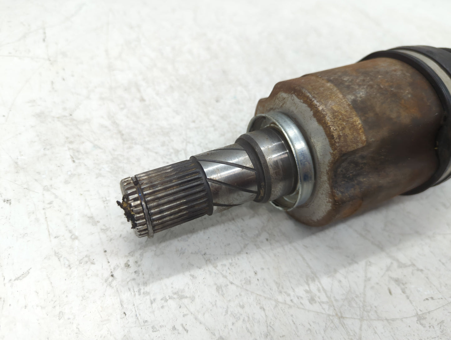 2015-2020 Nissan Pathfinder Axle Shaft Front Driver Cv C/v - Oemusedautoparts1.com