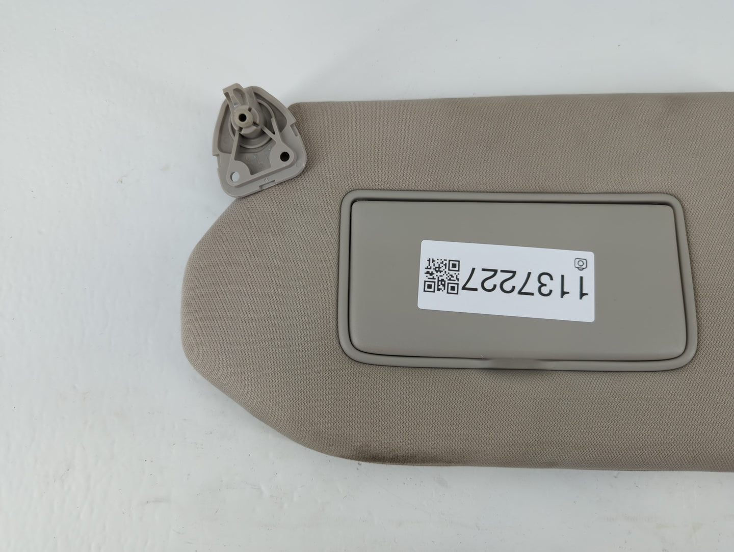 2013-2018 Nissan Pathfinder Sun Visor Shade Replacement Driver Left Mirror Fits Fits 2013 2014 2015 2016 2017 2018 OEM Used 